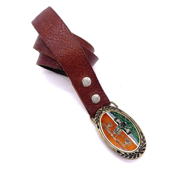 Harley Davidson Men's Enamel Buckle Brown Leather Belt End to End 50 in Size 8 - Picture 1 of 8